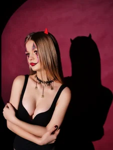 MidnighteAura 🖤 Midnight Spell Pic