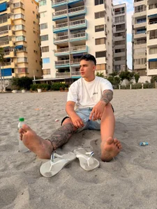 jacob_firexx Feet on the beach Poză