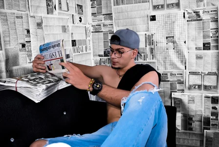 Andrew_Brown Urban Look Pic 8