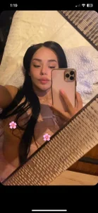 zoe_rivers Public Pic 4