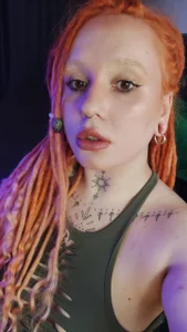 The_Full_Red_MoonのPublicの 7枚の写真