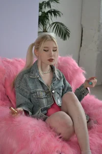 CallMeEffy1: kitty girl ( фото)