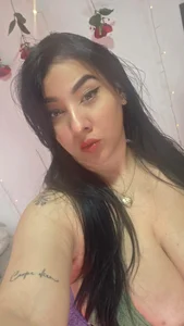 rosebigboobs: With you even silence becomes provocative🍑 ( 2 фото)