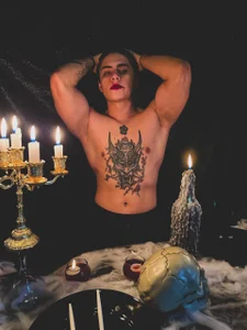 Giordano_RussoのHALLOWEEN 2023の 4枚の写真