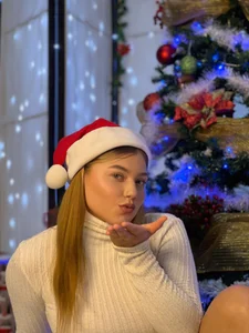 alaia_greyy Christmas 2024 ;) Pic 7