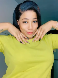 CurvyDesire1 Public Pic 5