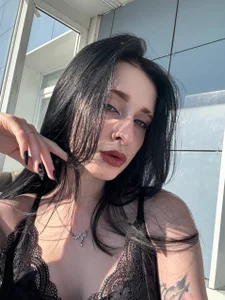 DarcyAspacio sunshine goth🌤🖤 Pic 7