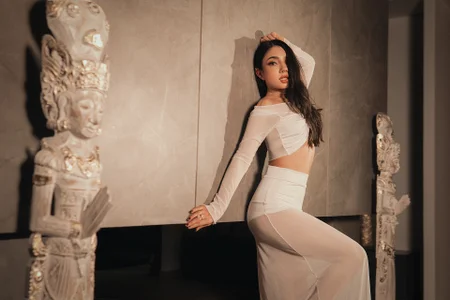 AmyArmstrong Pretty Little Angel Pic 4