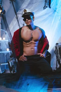 Draven_Marceaux sexy captain 사진 2
