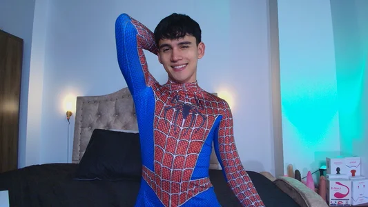 spider-man od estebanperez_26  3 snímek