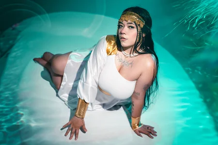 rose_barbara HALLOWEEN Pic 2