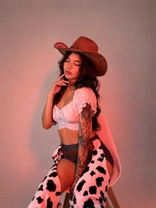 ChloeeMasonn Your trusted cowgirl 🤠💋 사진 3