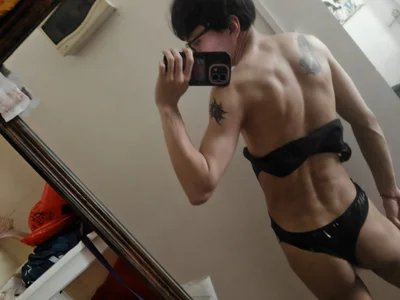 小Q的日常 de Q24Q-  3 Imagens