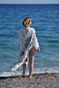 AnnyUBrightbikini and sea vibe图片