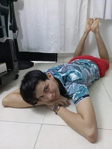 Andy_gray IN MY HOUSE Bilde 7