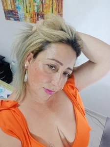 Mature_2025 Public Pic 2