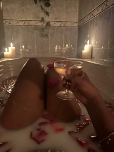 TAYRA_CASTLE Public Pic 3