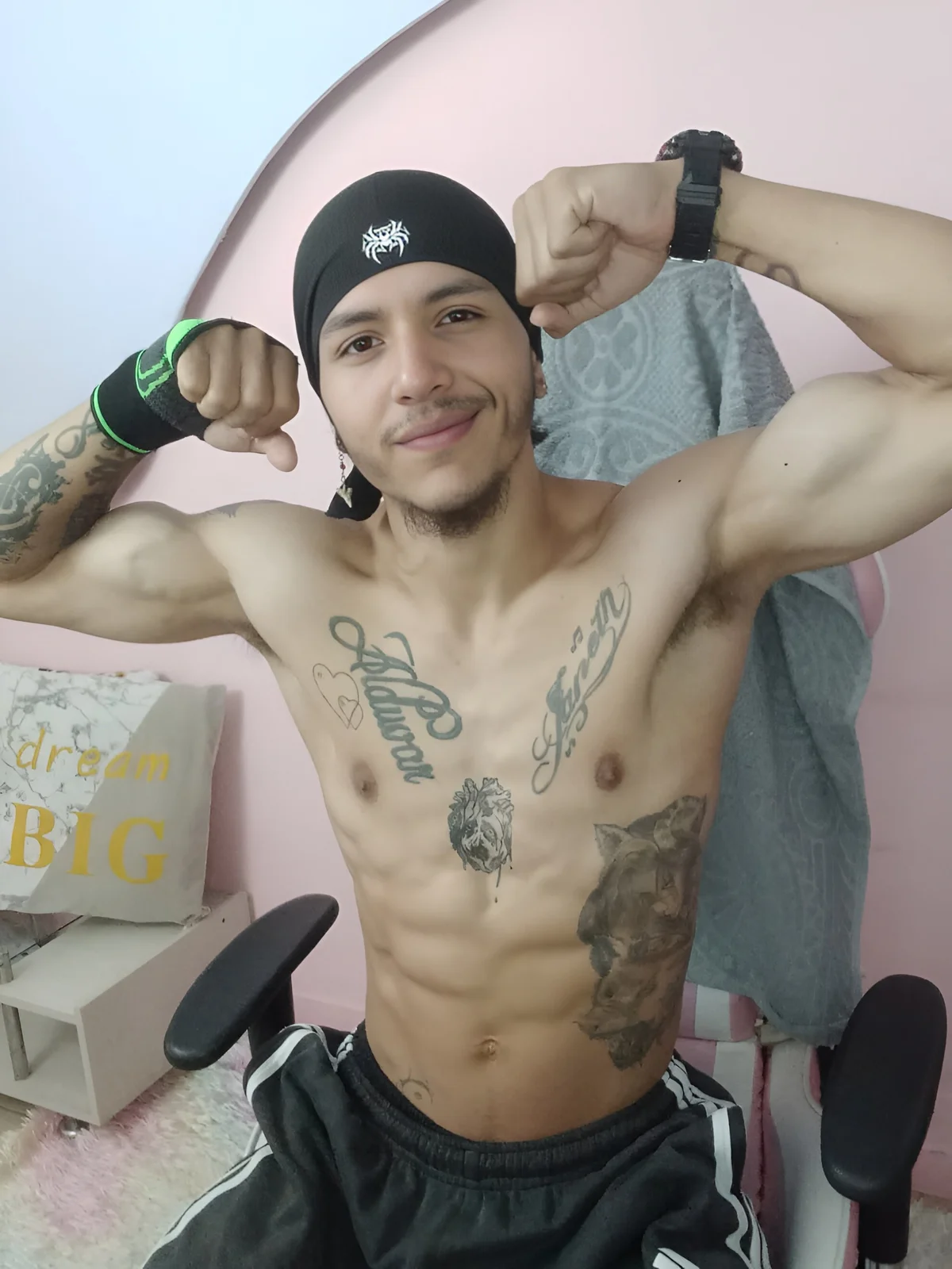 DanteLuxx Trendaava kuva 4220