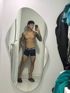 UrSecretBoys Andrew Billede 2