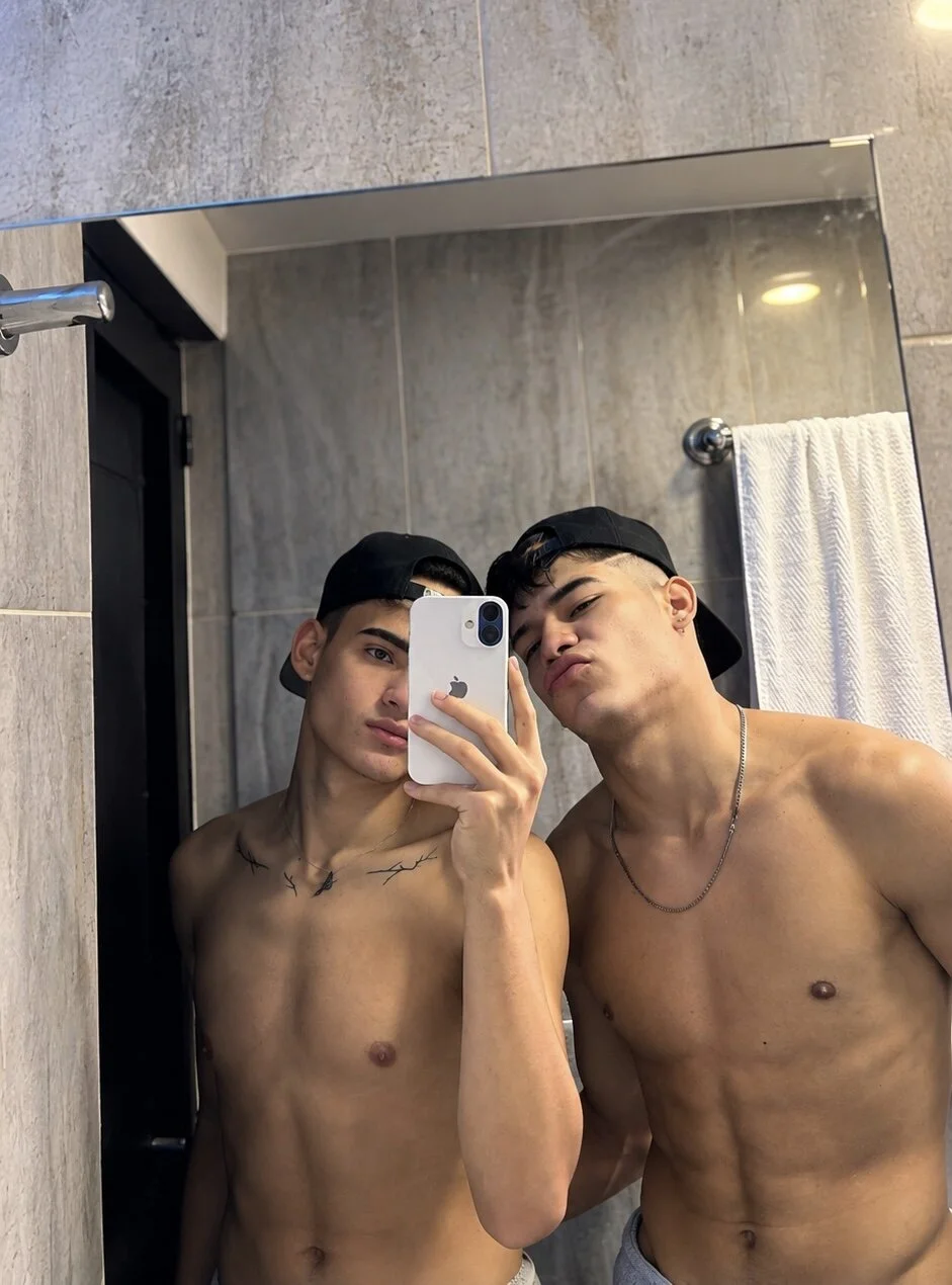 صور Boys_Eyes الرائجة  8691