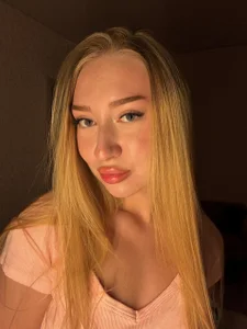 AlinaTeaseX Blonde moment Fotka 4