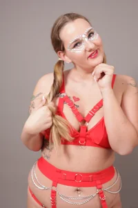 NordlichtLisa Rote Dessous Foto