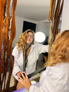 mafe_flor After one night of passion, I put your shirt when I wake up Pic 5