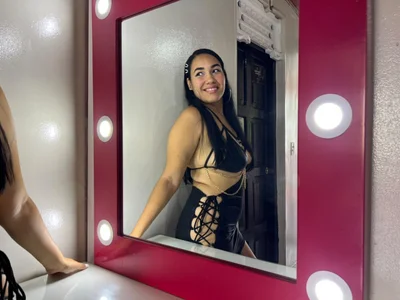 ready for you baby 🥵 de SammyEvanns_  5 photos