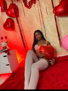 elizastar Happy Valentine's Day🥰 Pic 5