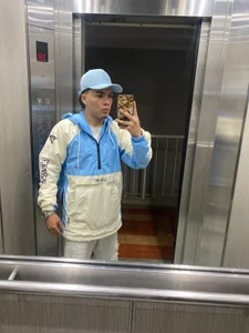 alex_and_christhoper ALEX Pic 4