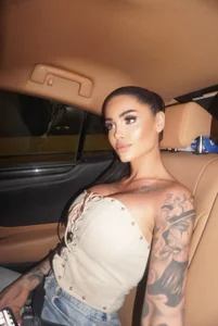 Public od AMBER_HARD  3 snímek