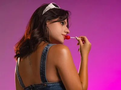 Kira_Voss Public Billede 3