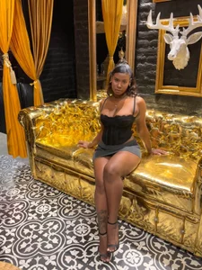 EroticAlana1✨ Bild 3