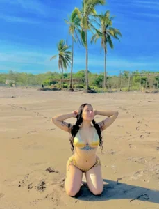 Naia_and_Alex: Things2Gooood 🤎 ( 2 фото)