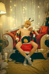 the_princeRedのChristmas 2025の枚の写真