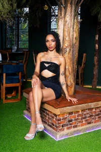 SilvanaOwen sesy girl Pic 6