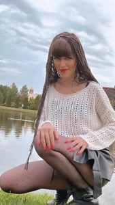 Cutie_orgasm's On the shore of the lake Sex Photo 7