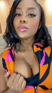 Kima1_ A Sexy Chocolatte Pic 4