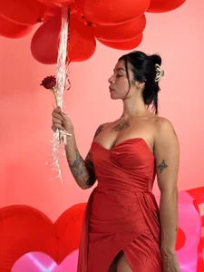 nathassa_grant Happy day love and friendship ❤️ টি ছবি