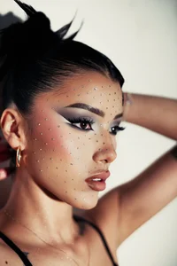 evamoretti: Capricorn season! 💎🍷 ( 9 фото)