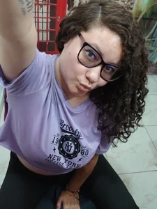 curly_greeneyed I Feel Lonely!!! Pic 6