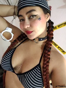 _Kim__M Arrested Andy Pic