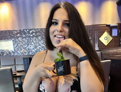 Leyla_Luxury Public Foto 8