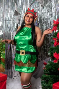 shayna_manson_: merry christmas! ( 2 фото)