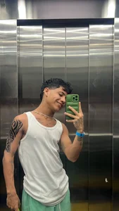 Sexys_Boys_Hot1のVacation 🏖️🌊の枚の写真