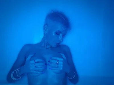 in blu od Alice_69_Sochi  2 snímek