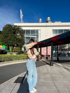 CamilleBlair_ The queen is here 👑 slika 2