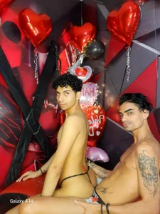 Gay_Red_Room Public صورة واحدة|Gay_Red_Room Public صورتان|Gay_Red_Room Public  4 صور|Gay_Red_Room Public  4 صورة