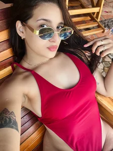 samaantha_lux Day hot❤️‍🔥 Immagine  5