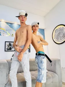 COOL_BOYS2 Public Pic 2